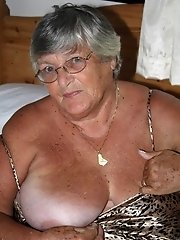 Saggy tits mature feature quim xxx pics